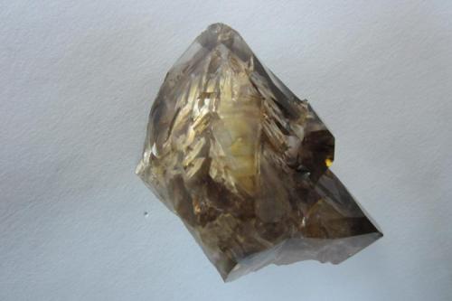 Quartz
Fonda, New York, USA
6 cm. complex smokey crystal (Author: vic rzonca)