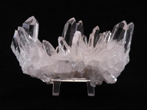 Quartz
McEarl Mine, Garland Co., Arkansas, USA
14.5 x 7.5 x 5.5 cm (Author: Don Lum)