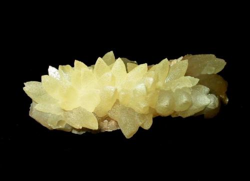 Calcite
Thomas quarry, Waschenbach, Odenwald, Hesse, Germany.
5,5 x 2,5 cm (Author: Andreas Gerstenberg)