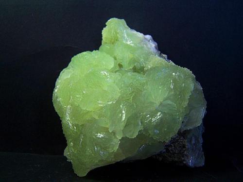 Prehnite
Culebras Hill - Carchelejo - Jaén - Andalusia - Spain
8 x 6 cm (Author: panchito28)