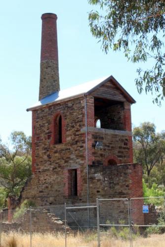 Duke of Cornwall Mine Cornish Engine House (Author: crocoite)