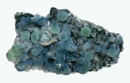 Prehnite
Prospect Park Quarry, Prospect Park, Passaic County, New Jersey, USA
14.2 x 8.8 cm
Blue prehnite spheres to 1.3 cm with calcite, caused by a coating of pumpellyite (Author: Frank Imbriacco)