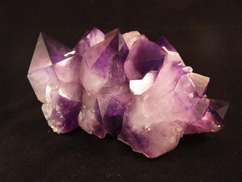 Quartz var Amethyst
Jacksons Crossroads, Wilkes County, Georgia, USA
16.5 x 10 x 6.5 cm` (Author: Don Lum)