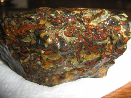 Agate
Metaliferi mountains., Romania
55x40x33 mm (Author: mihailovici79)