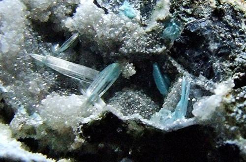 Cerussite.
Force Crag mine, Coledale, Braithwaite, Cumbria, England, UK
Cerussite to 4 mm (Author: nurbo)