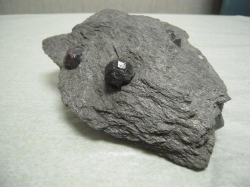 Almandine
Wrangell, Alaska, USA
19 x 13.3 x 5 cm
Garnets in Schist (Author: Don Lum)