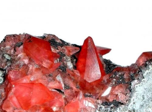 Rhodochrosite, fluorite.
Uchucchacua Mine, Oyon Province, Lima Department, Peru
84 mm x 65 mm

Close-up view (Author: Carles Millan)