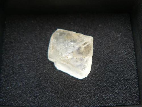 Fluorite
El Portalet mines.
18*11 mm (Author: Benj)