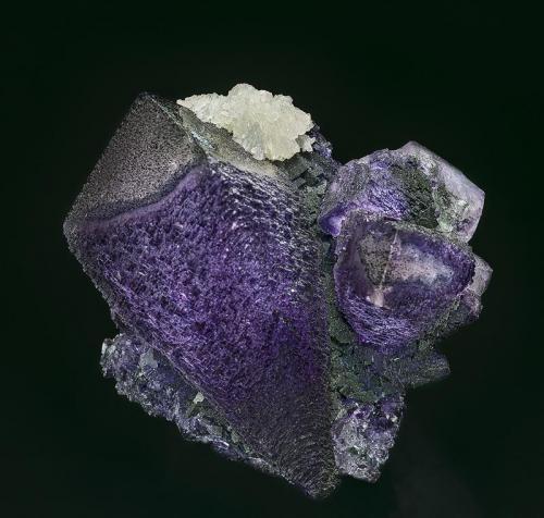 Fluorite and Barite
Elmwood mine, Carthage, Smith Co., Tennessee
5.4 x 5.2 cm (Author: am mizunaka)