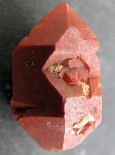 Cuarzo
Chelva, Valencia, Comunidad Valenciana, España.
11 x 9 x 8 mm. (Autor: José Luis Zamora)