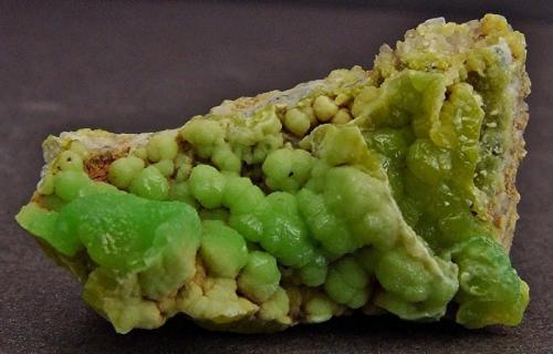 Pyromorphite.
Mexico Opencut, Roughton Gill, Caldbeck Fells, Cumbria, England, UK.
30 x 18 mm (Author: nurbo)