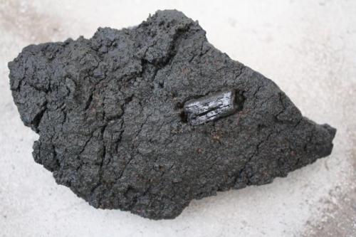 Hornblenda<br />Fuencaliente de La Palma, La Palma, Santa Cruz de Tenerife Province, Canary Islands, Spain<br />Cristal 4 cm<br /> (Autor: canada)