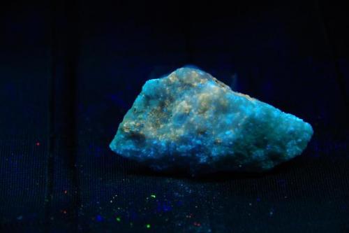 Apatito con Diópsido - Fluorescente
Bancroft, Ontario, Canadá
52x30x20 mm (Autor: Juan María Pérez)