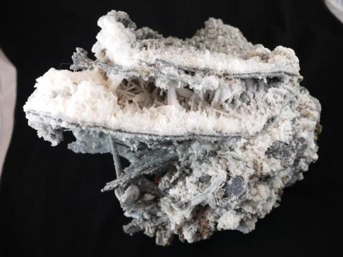 Anhydrite
Santa Eulalia, Mexico
26 x 18.5 x 25 cm (Author: Don Lum)