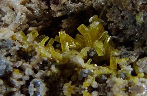 Pyromorphite.
Barstows Trench, Roughton Gill, Caldbeck Fells, Cumbria, England, UK.
Pyromorphite to 4 mm (Author: nurbo)