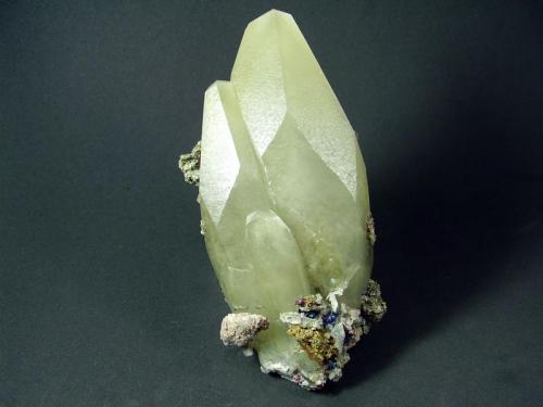 Calcita
Sweetwater Mine, Missouri, USA
14x6´5 cm (Autor: geoalfon)