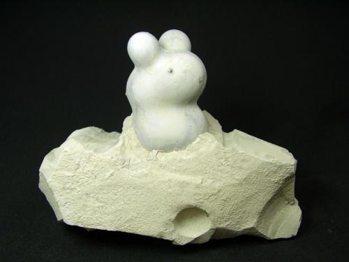 Ópalo Menilita
Agramón, Albacete, España
9x6´5 cm

"El Conejito" (Autor: geoalfon)