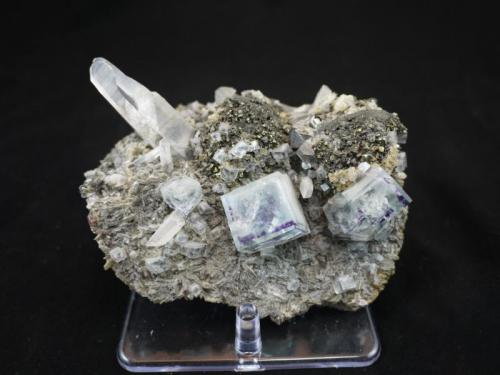 Fluorite, Stannite, Quartz, Arsenopyrite
Hunan Province, China
15 x 10.2 cm (Author: Don Lum)