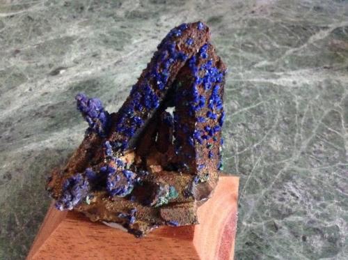 Azurite and Malachite on Limonite covered Quartz.
M’Cissi, Er Rachidia, Morocco
6.7cm x 5.4cm x 3.1cm (Author: Mark Ost)