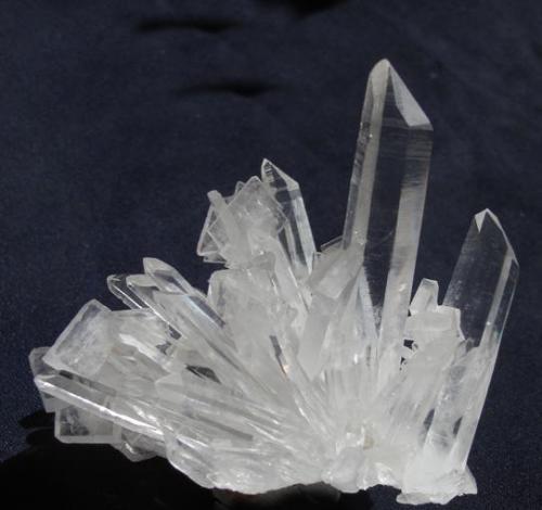 Quartz, Barite
Guanxi. China
8x7x6,3 cm (Author: JoséMiguel)