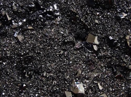 Sphalerite.
Hydraulic Shaft, Smallcleugh Mine, Alston Moor, Cumbria, England, UK.
FOV 30 x 30 mm approx (Author: nurbo)