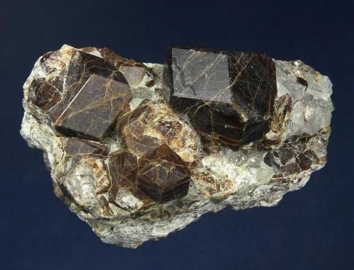 Andradite
Osgood Mountains, Humboldt County, Nevada, USA
7.3 x 5.3 x 4.0 cm (Author: GneissWare)