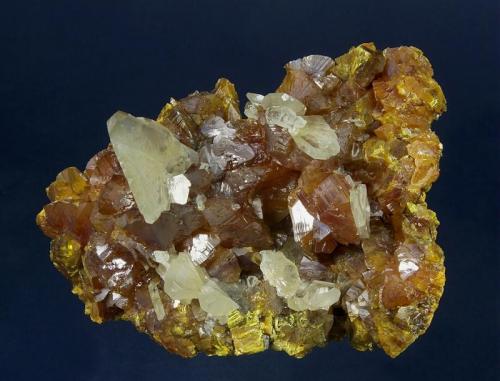 Barite on Orpiment
Twin Creeks Mine, Potosi District, Humboldt County, Nevada, USA
10.5 x 8.5 x 8.0 cm (Author: GneissWare)