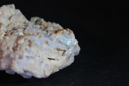 Opal pseudomorph after Ikaite
White Chalk Cliffs, New South Wales, Australia
7.0 x 6.7 x 4.2 cm
ex-Jim Clark (Author: Don Lum)