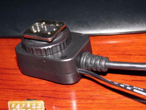 Detalle de cómo queda el conector con el nuevo cable (Autor: Oscar Fernandez)
