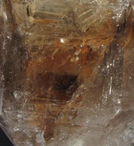 Quartz, Inclusions
Brandberg. Namibia
12 x 7.5 x 6.5 cm (Author: JoséMiguel)