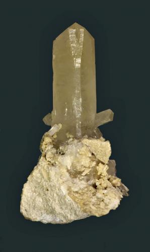 Celestina.
Arneva, Orihuela, Alicante, Comunidad Valenciana, España.
Cristal de 4 cm. (Autor: Antonio Carmona)