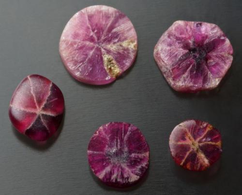 Corundum var ruby trapiche
Mong Hsu, Shan State, Burma (Myanmar).
Largest crystal 6 mm in diameter. (Author: Ru Smith)