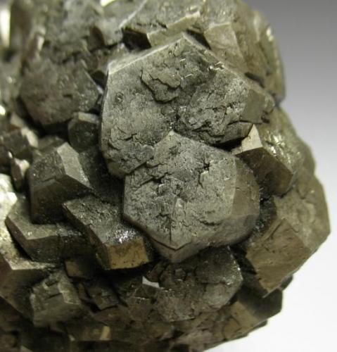 Pyrite
Rennselaer Quarry, Pleasant Ridge, Jasper Co., Indiana, USA
9 x 7 x 5 cm
Detail of the crystals (Author: Antonio Alcaide)