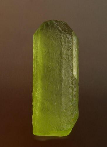 Olivine Group (variety peridot)
Pyaung Gaung mine, Bernardmyo village, north of Mogok, Burma (Myanmar).
17 mm. (Author: Ru Smith)