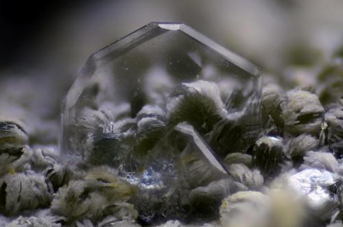 Apatito.
Espot, Pallars Sobirá, Lleida (Lérida), Cataluña, España.
Campo de visión 2 mm. (Autor: Juan Miguel)