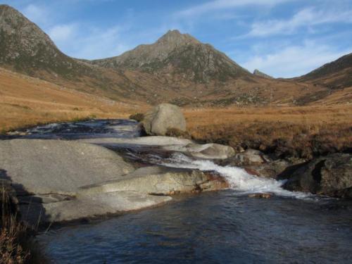 Isle of Arran, Scotland, UK
Looking north along Glen Rosa (valley) towards the fine mountain of Cir Mhor (799m). Although the mountains of Arran are modest in height in comparison to many of Scotlands’ mountains, they possess a unique grandeur. Photo taken in november. (Author: Mike Wood)