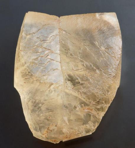 Calcite, "axe head" twin.
Bonsal Moor, Derbyshire, England, UK.
4 cm. (Author: Ru Smith)