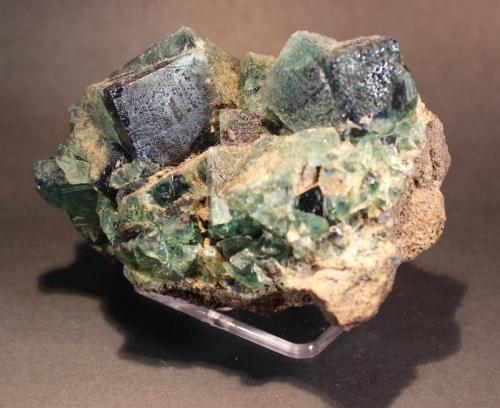 Fluorite
Rogerly Mine, Frosterley County, Durham, England
10.7 x 7.8 x 7.3 cm (Author: Don Lum)