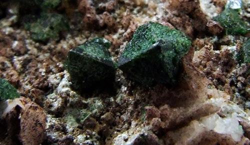 Malachite
Katanga, Democratic Republic of Congo..
Malachite to 6 mm (Author: nurbo)