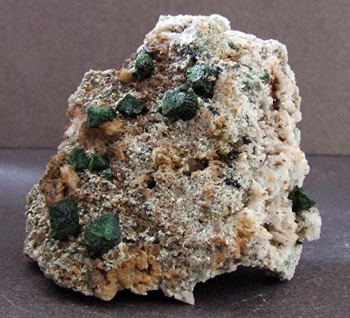 Malachite
Katanga, Democratic Republic of Congo..
50 x 40 mm (Author: nurbo)