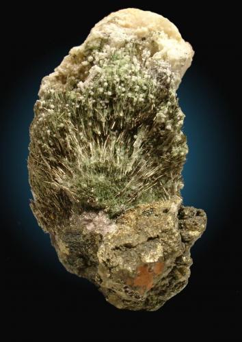 Millerita
Mina Regia, Bellmunt del Priorat, Catalunya, España
4.5x2.5cm, cristales hasta 1.5cm (Autor: Raul Vancouver)
