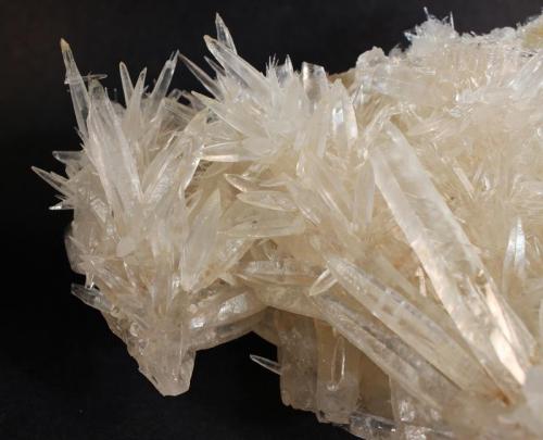 Calcite
Hunan Province, China
22.2 x 13 cm (Author: Don Lum)