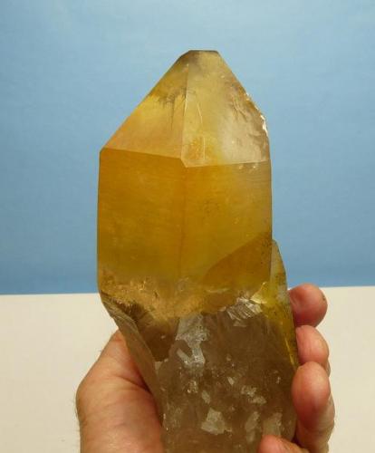 Quartz with iron oxide coating.
Van Rhynsdorp, Western Cape, South Africa.
187 x 96 x 68 mm
Same as above. (Author: Pierre Joubert)