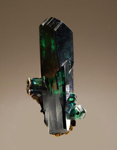 Vivianite
Morococala Mine, 280 M Level, Dalence Prov., Oruro Dept., Bolivia
2.5 x 5.0 cm.
Gemmy doubly terminated emerald green vivianite crystals. (Author: crosstimber)