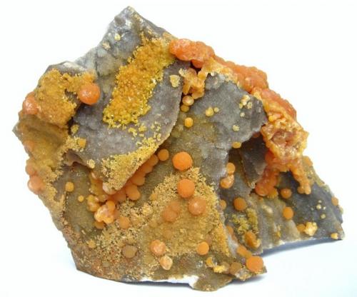 Mimetite
Haus Baden Mine, Sehringen, Badenweiler Pb mining District, Badenweiler, Black Forest, Baden-Württemberg, Germany
Specimen size 10 cm (Author: Tobi)