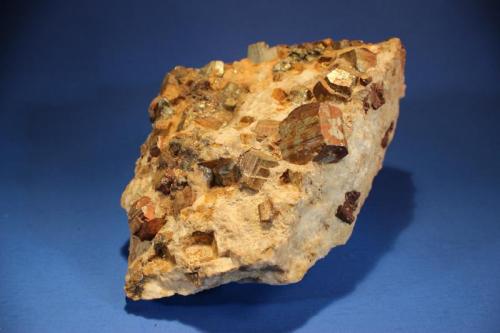 Pyrite
Magnet Cove, Hot Spring County, Arkansas, USA
19.5 x 12 cm (Author: Don Lum)