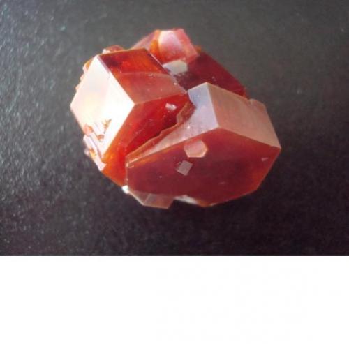 Vanadinite
Mibladen, Midelt, Khénifa Prov, Morocco
2,5 x 2,2 cm crist 1,9cm (Author: Jacquou HO)