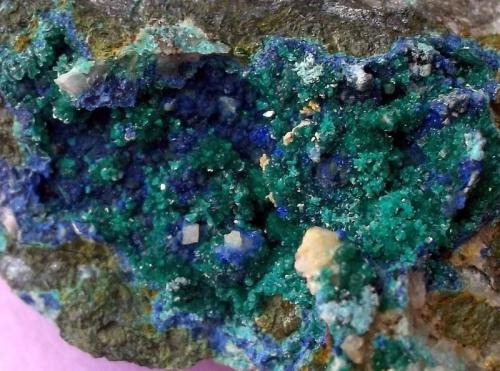 Tirolita
Mina la Amorosa, Villahermosa del Rio, Castellón, Comunidad Valenciana, España
6 x 4 cm
Anteriormente se denominaba Clinotyrolita (Autor: Cristalino)