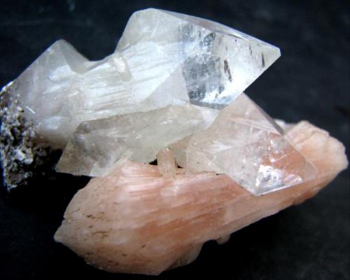 Estilbita + apofilita
Poonah, Maharashtra, India
46 x 20 mm. (Autor: José Luis Zamora)