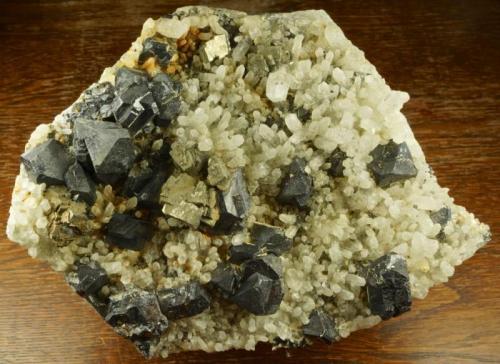 Sphalerite (Fe-rich) with pyrite and quartz.
600’ level, Wheal Jane, Cornwall, England, UK.
23 cm. (Author: Ru Smith)